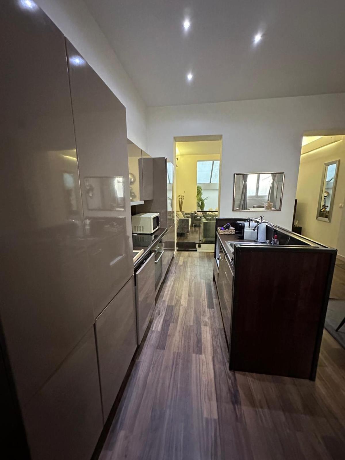 Les Champs Elysees-125M2 Modern And Spacious Paris Bagian luar foto