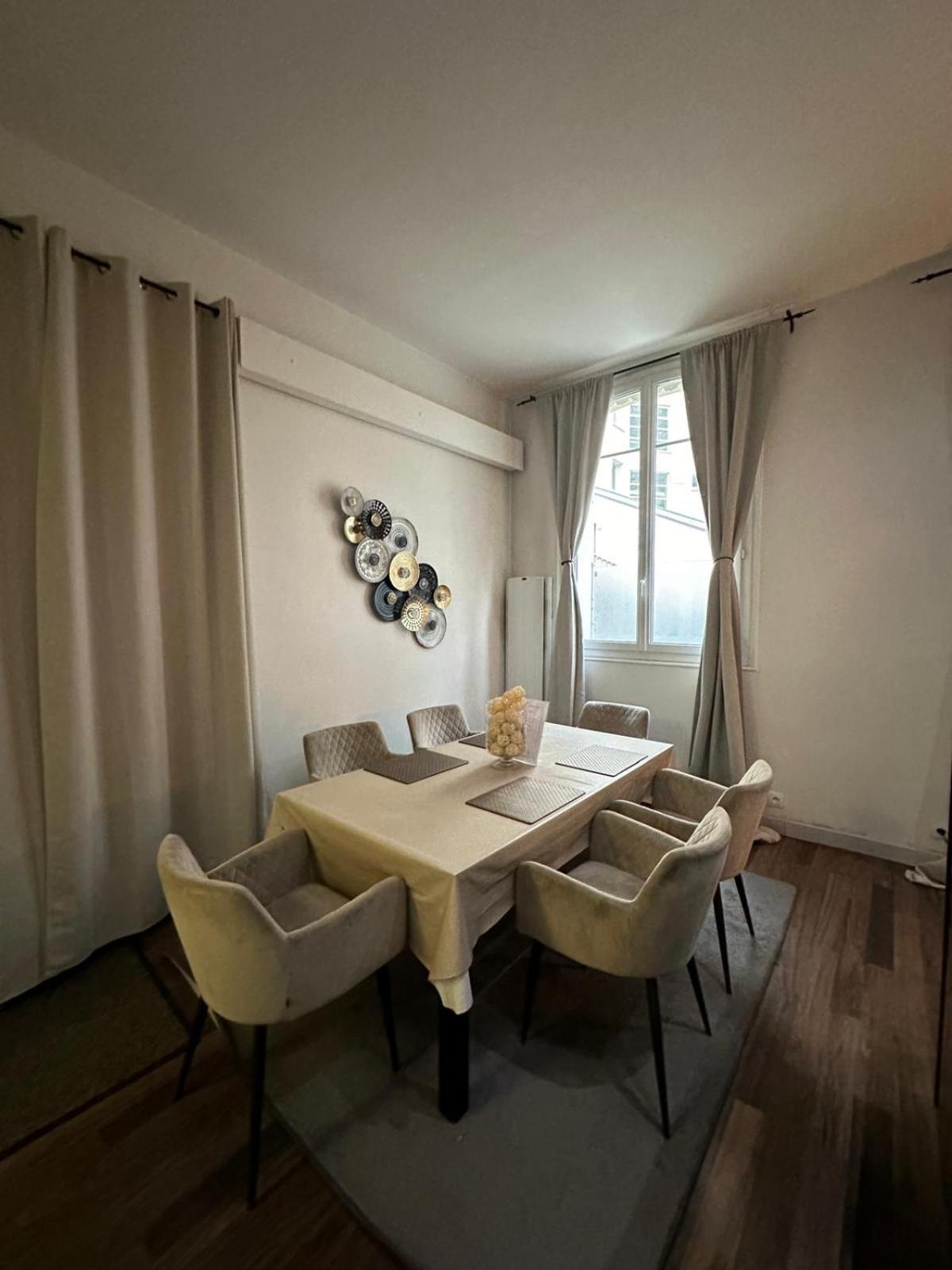 Les Champs Elysees-125M2 Modern And Spacious Paris Bagian luar foto